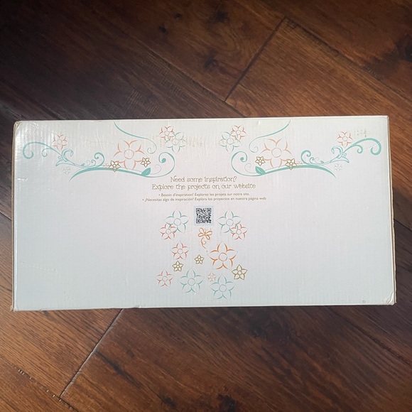 COPY - Sizzix Big Shot Cutting/Embossing New special edition Rare. - Picture 3 of 6